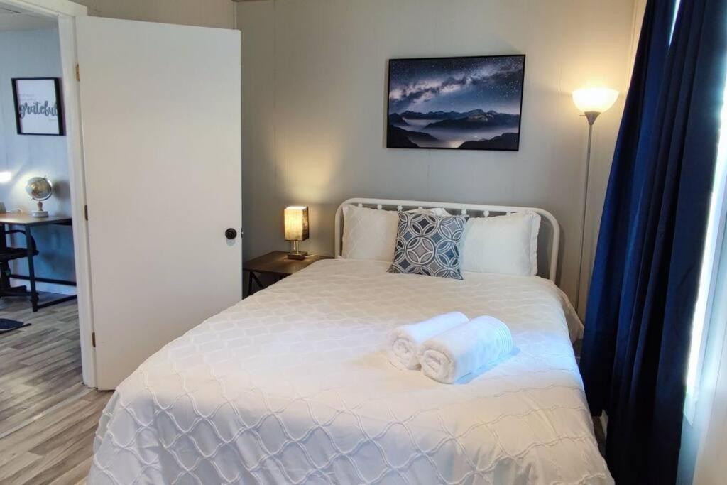 Perfect Combo Of Charm & Comfort- 2Bedroom Home Noblesville Ngoại thất bức ảnh