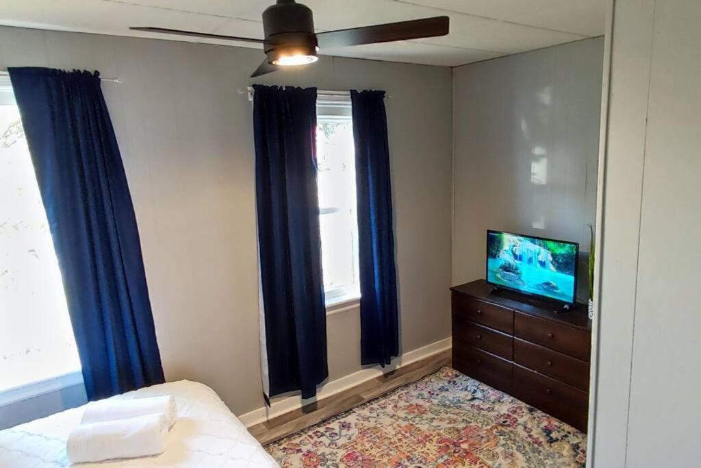 Perfect Combo Of Charm & Comfort- 2Bedroom Home Noblesville Ngoại thất bức ảnh